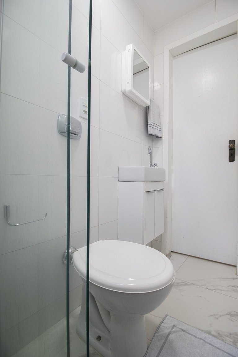 VNZ81B - 3 Dorm, Quadra Mar, Garagem, TV Smart